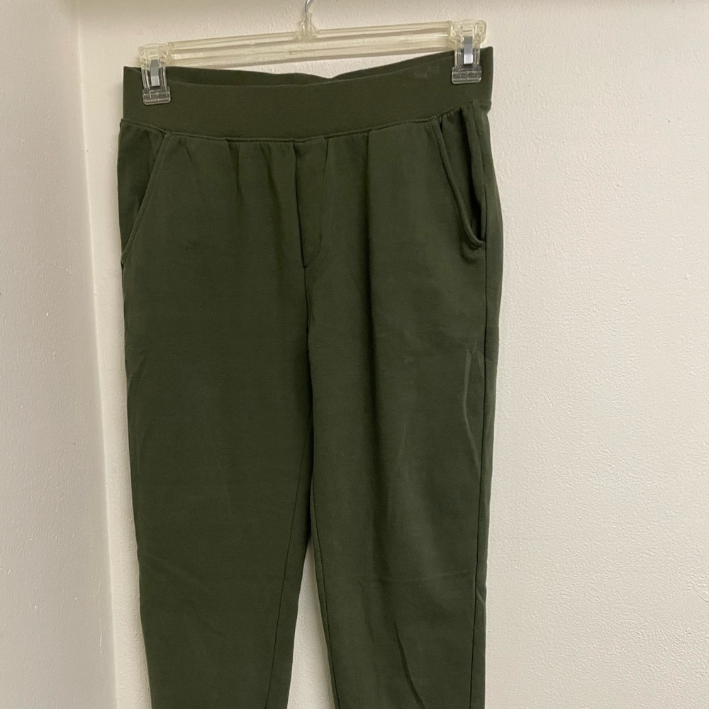 Women’s Ankle Pants
